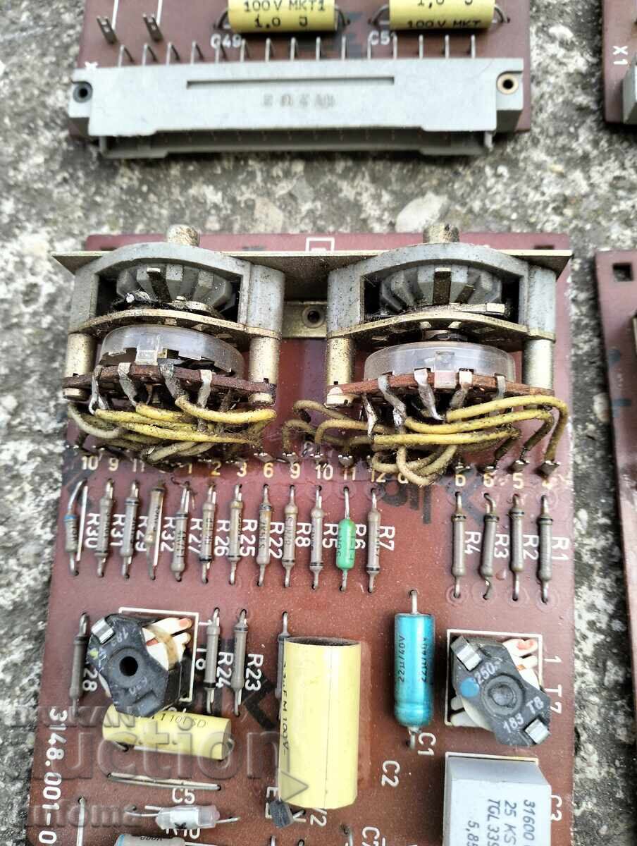 Auction Old scarves Auction Old scarves