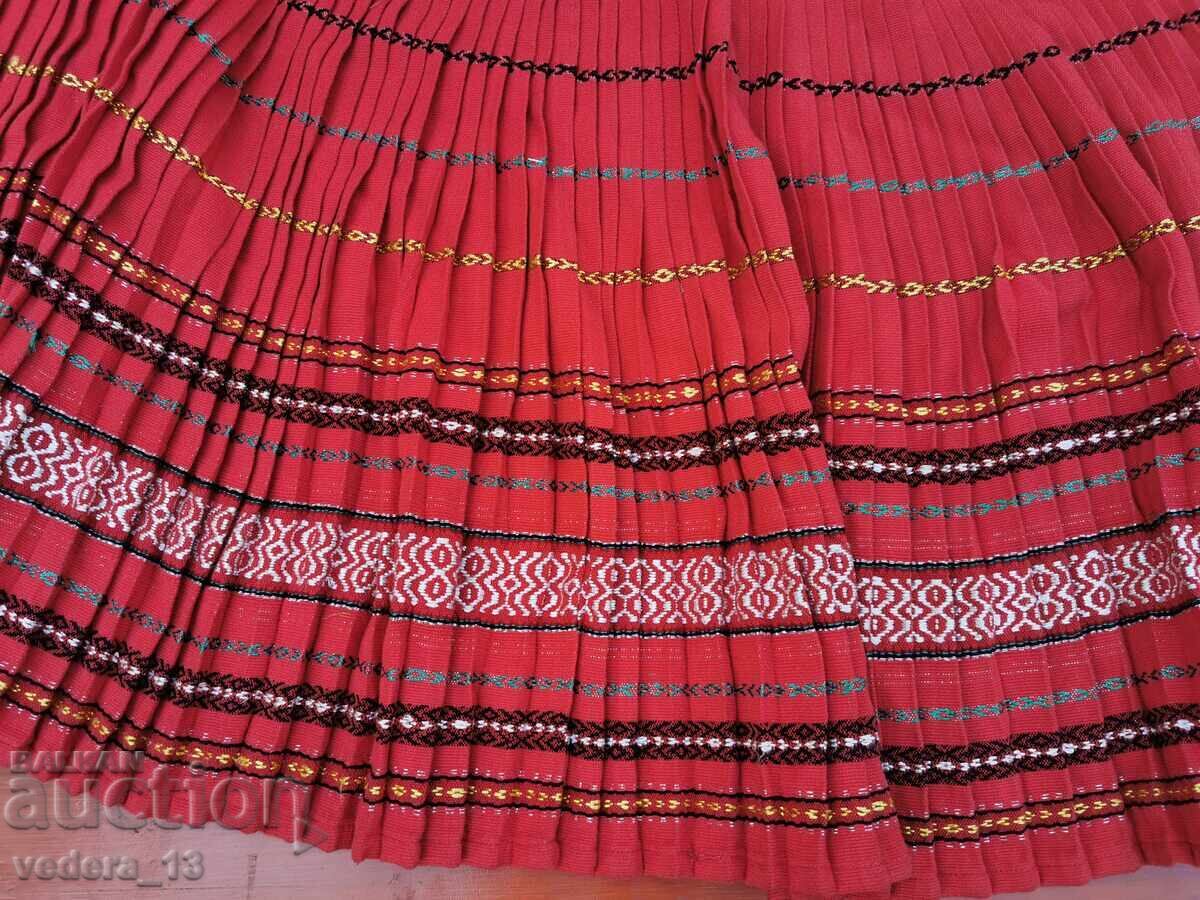 Auction  FOLK COSTUME - APRON