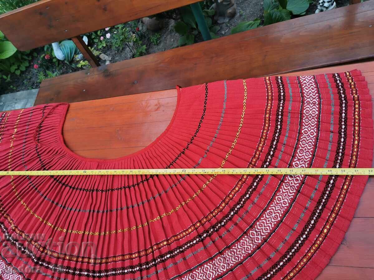 Delivery of FOLK COSTUME - APRON