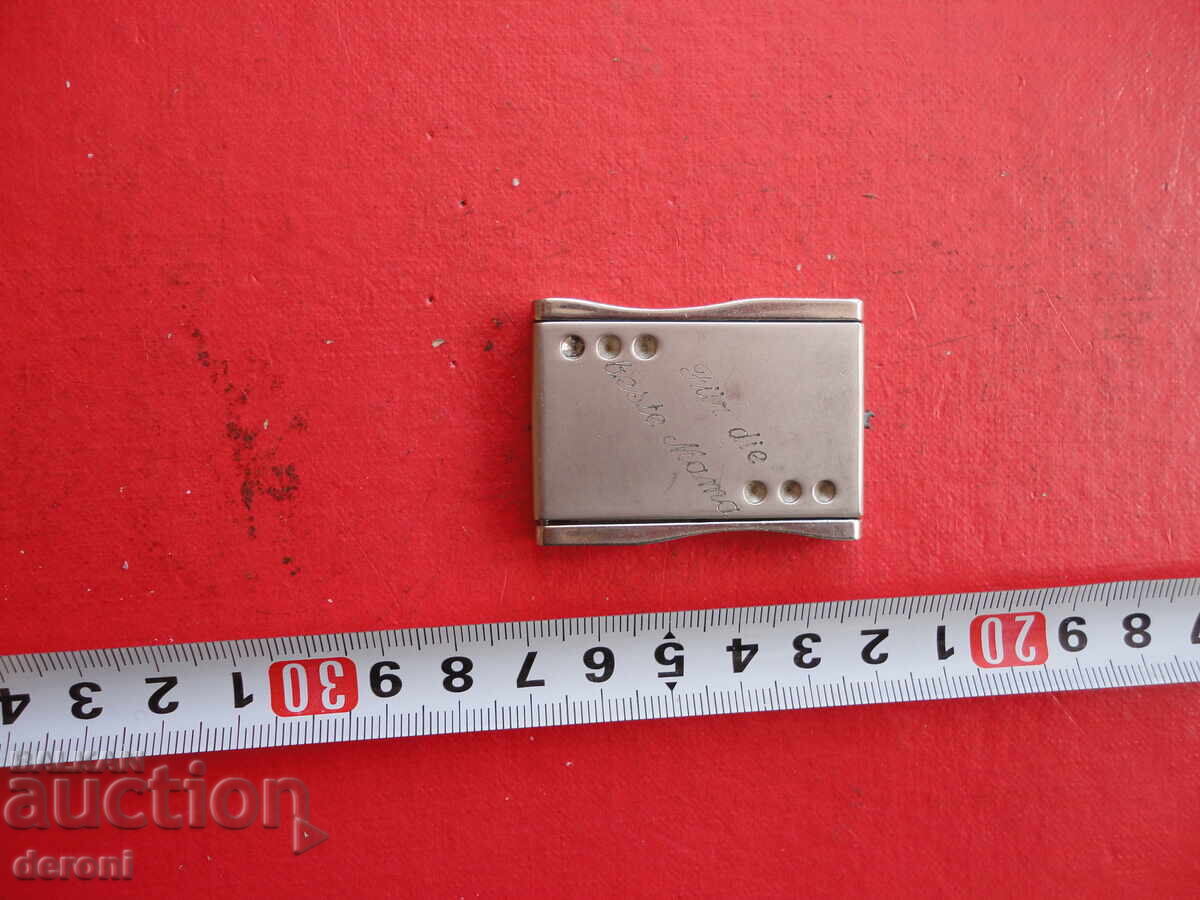 Υπέροχο γυναικείο αξεσουάρ κουτάκι με καθρεφτάκι Υπέροχο γυναικείο αξεσουάρ κουτάκι με καθρεφτάκι