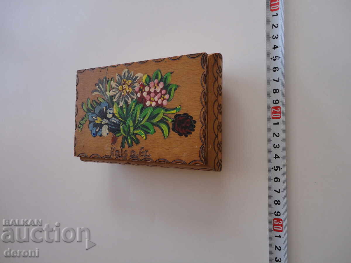 Ξύλινο κουτί χειροποίητο με τιμή 25.00 BGN | € 12.78