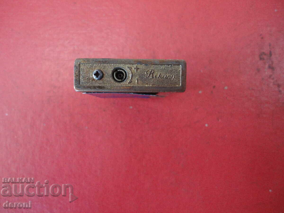 Delivery of Great enamel lighter