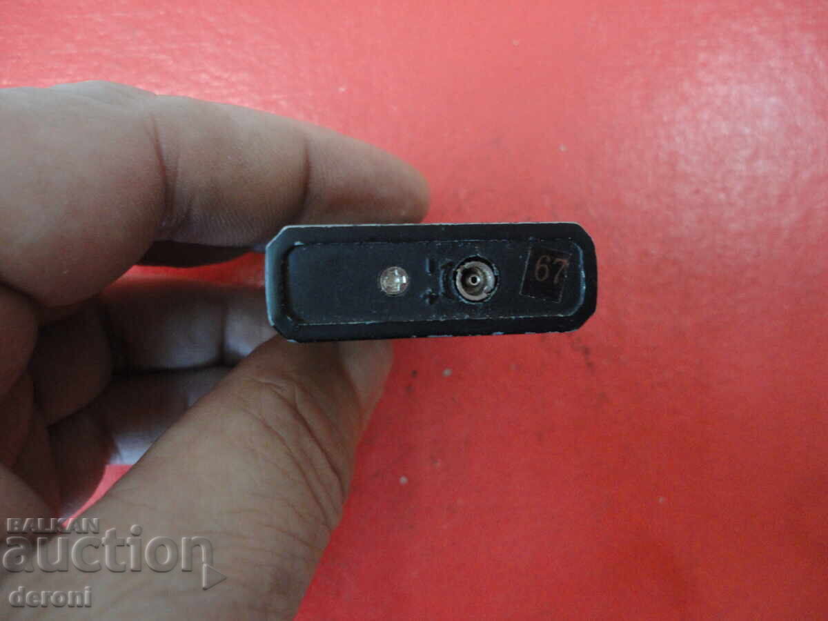 Auction  Great lighter with Dolphin 2