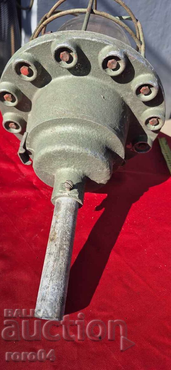 LAMPĂ ANTIEXPLOZIE - FUNCȚIONALĂ - 7 LAMPĂ ANTIEXPLOZIE - FUNCȚIONALĂ - 7