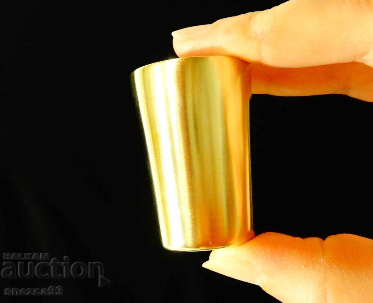 Бронзова чаша за ракия,шот. Бронзова чаша за ракия,шот.