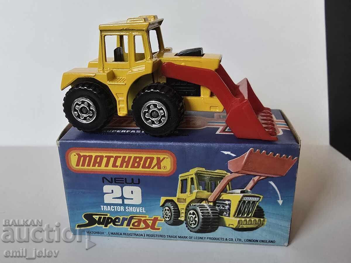 LESNEY MATCHBOX - 29C Tractor Shovel 1976 οργ. κουτί με τιμή 50.00 BGN | € 25.56
