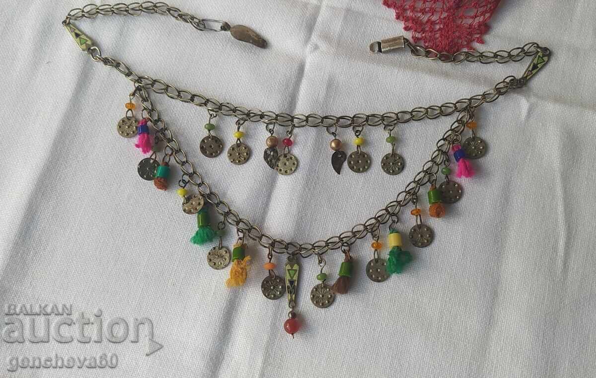 Revival-era jewelry, dog collar, trembler-saçan with price € 76.69 | 149.99 BGN Revival-era jewelry, dog collar, trembler-saçan with price € 76.69 | 149.99 BGN