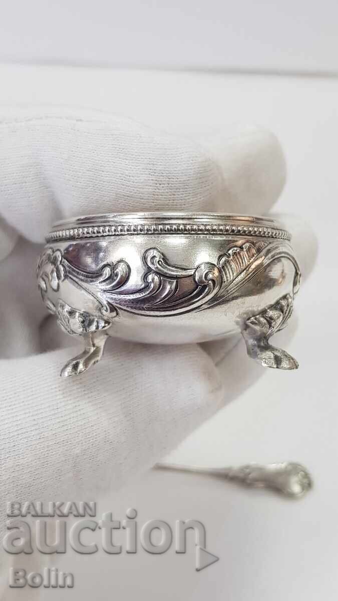 Доставка на Изящна сребърна солничка, хайверник NEO ROCOCO 19 в. Доставка на Изящна сребърна солничка, хайверник NEO ROCOCO 19 в.