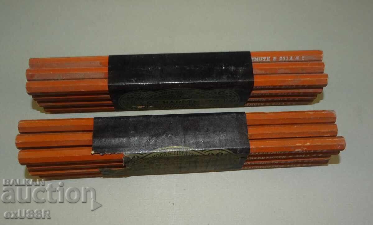 Auction  2 bundles of old KOH-I-NOOR pencils
