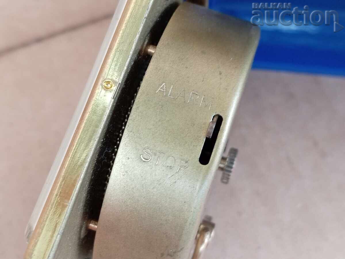 BENEDICTIN făcut în vestul Germaniei ceas deșteptător retro anii '60 - 7 BENEDICTIN făcut în vestul Germaniei ceas deșteptător retro anii '60 - 7