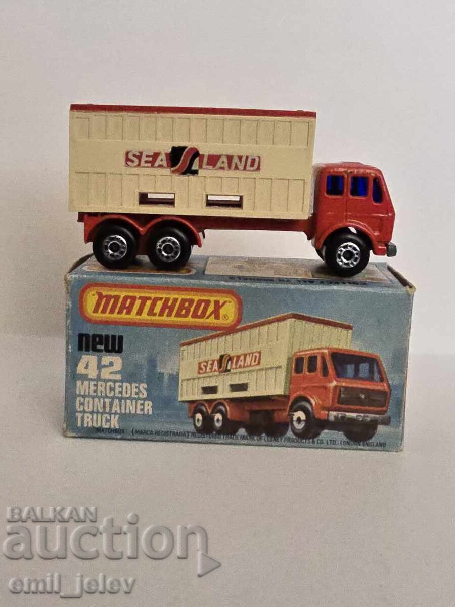 LESNEY MATCHBOX - 42C Mercedes Container Truck 1977 original box with price 50.00 BGN | € 25.56
