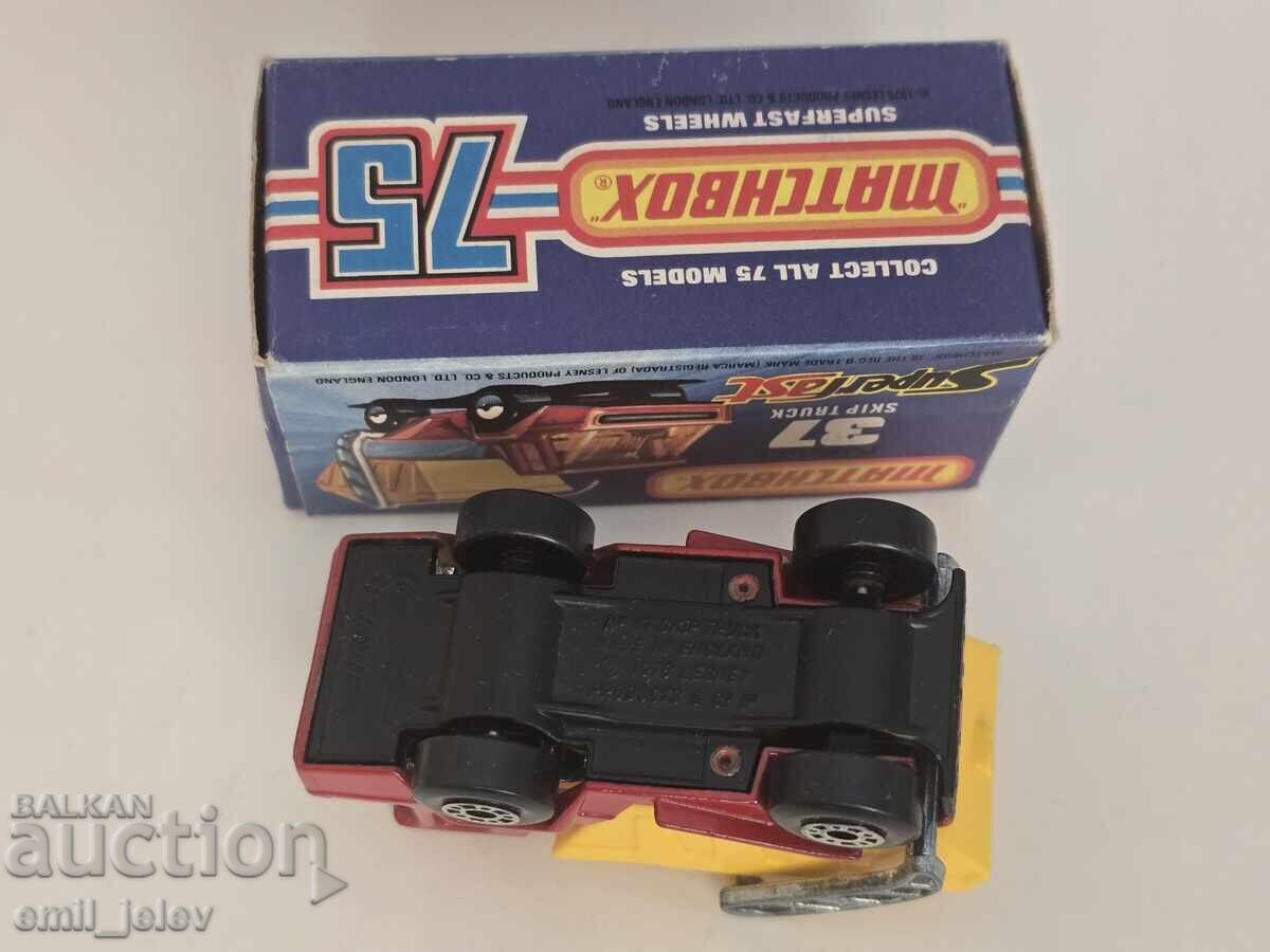 LESNEY MATCHBOX- 37C Skip Truck 1976   орг.кутия - 6