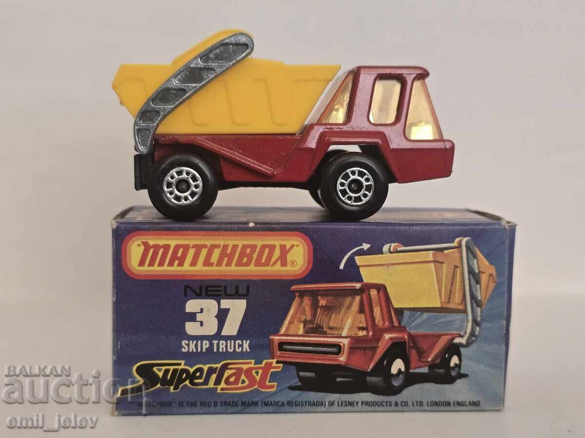 LESNEY MATCHBOX- 37C Skip Truck 1976   орг.кутия