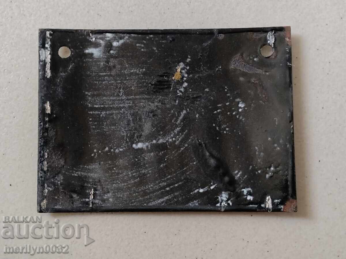 Delivery of Enamel social plate, plate