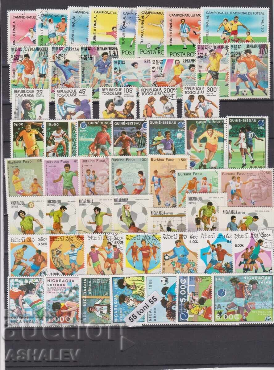 Λοτ ποδοσφαίρου 16 εκδόσεων με εκτύπωση Παγκοσμίων Κυπέλλων με τιμή € 11.00 | 21.51 BGN