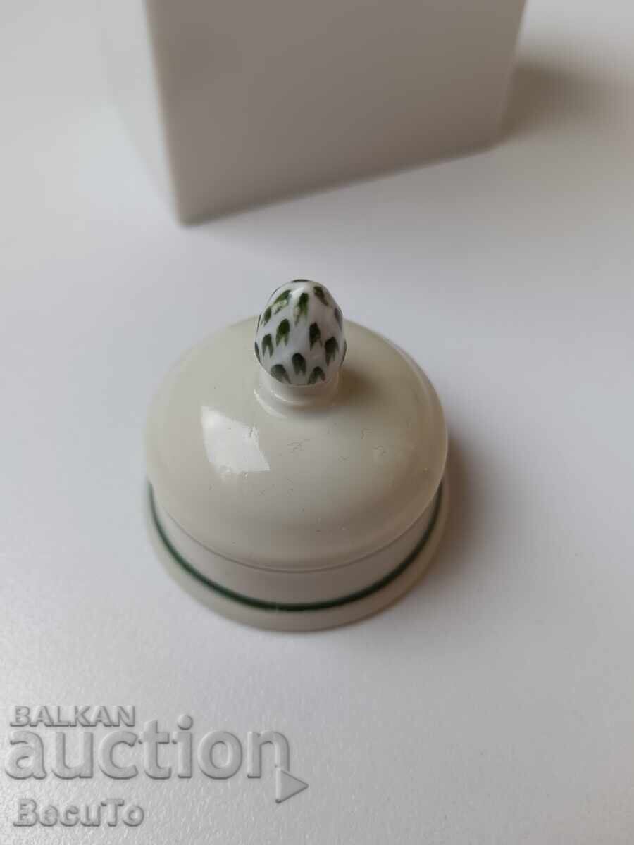 Meissen porcelain jar/box for tea and spices, marked - 5