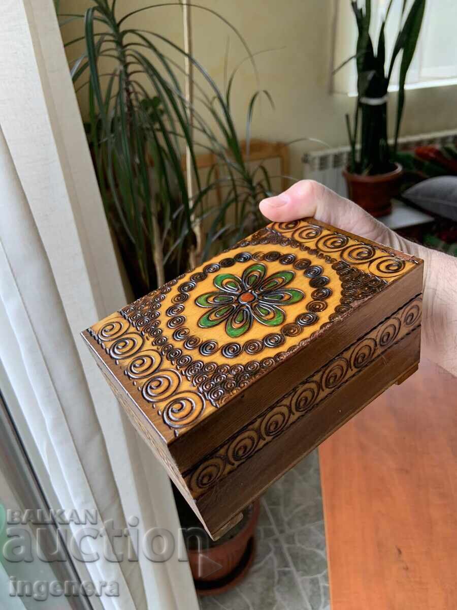 CUTIE LEMN PIROGRAF DESEN ANTICHI DIN SOCA MOSTRA - 5 CUTIE LEMN PIROGRAF DESEN ANTICHI DIN SOCA MOSTRA - 5