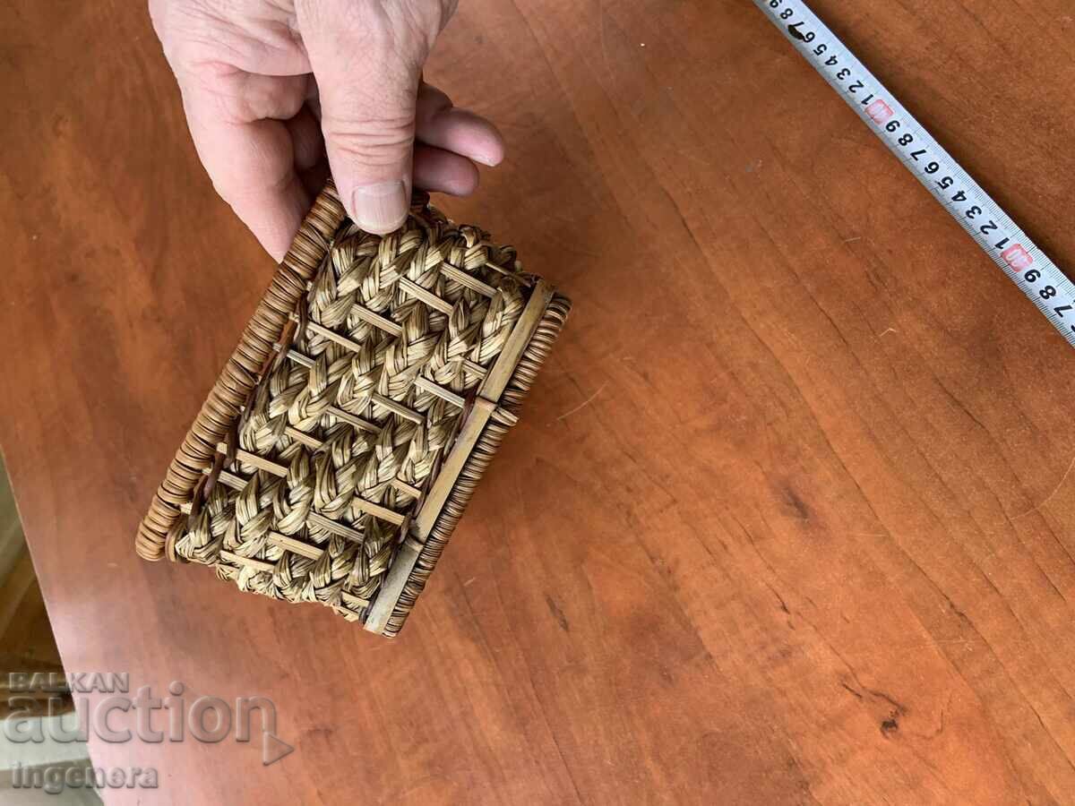 Licitație COȘ PANER VAS ÎMPLETIT UNIC