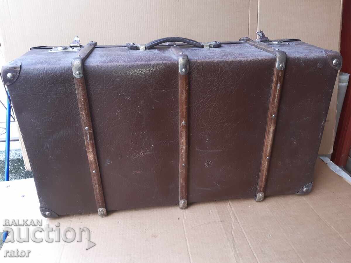 Large, old, beautiful suitcase TOURIST - Kingdom of Bulgaria