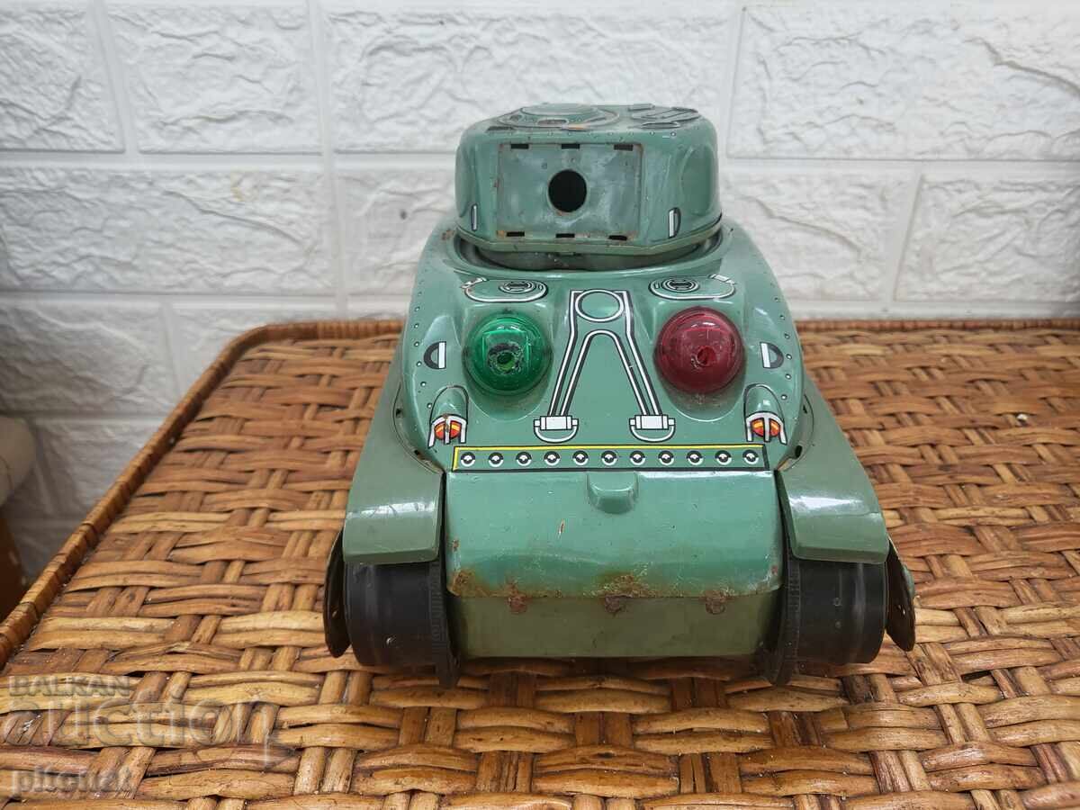 Παλιό τενεκεδένιο παιχνίδι τανκ TAIYO JAPAN με τιμή 70.00 BGN | € 35.79