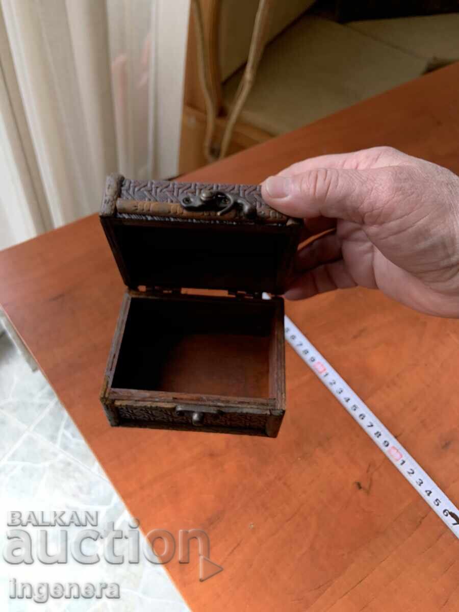 Wooden Box Jewelry Case with price 9.00 BGN | € 4.60