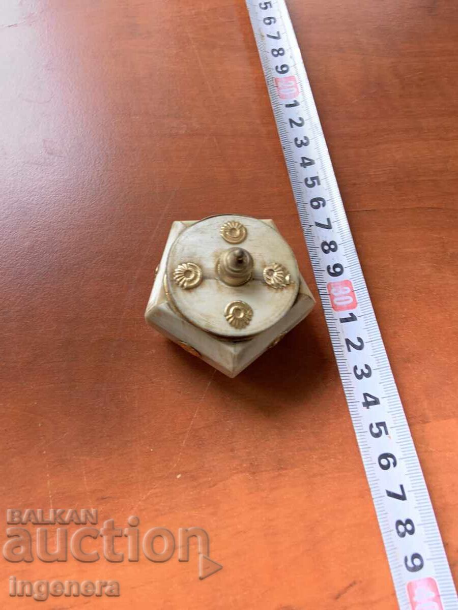 CUTIE CUTIUȚĂ PENTRU BIJUTERII ȘI VALORI