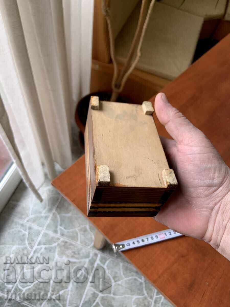 BOX WOOD PYROGRAPH DRAWING ANTIQUE FROM SOCA MOSTRA - 7