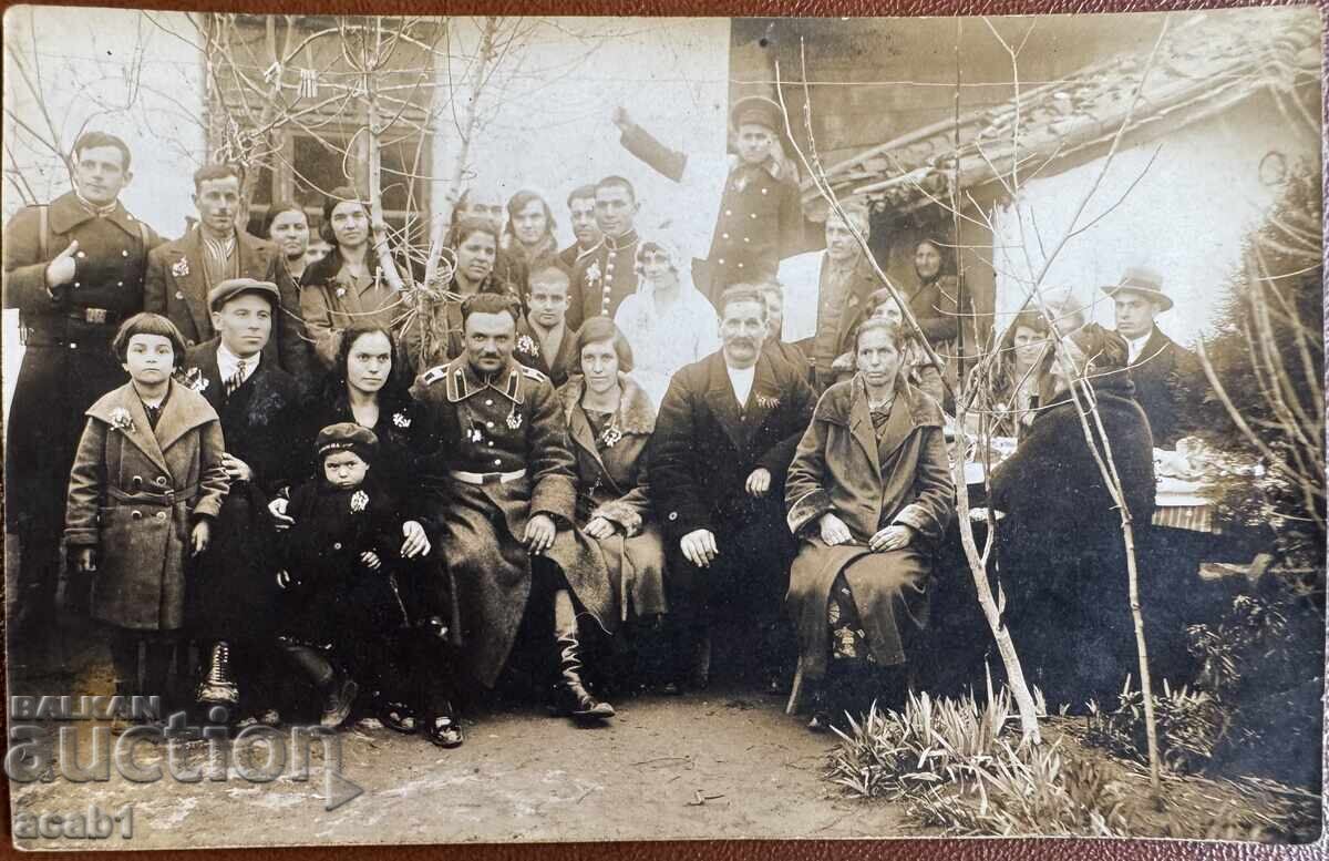 Στρατιωτική Γαμήλια Ανάμνηση από τη Γιορτή Στρατιωτική Γαμήλια Ανάμνηση από τη Γιορτή