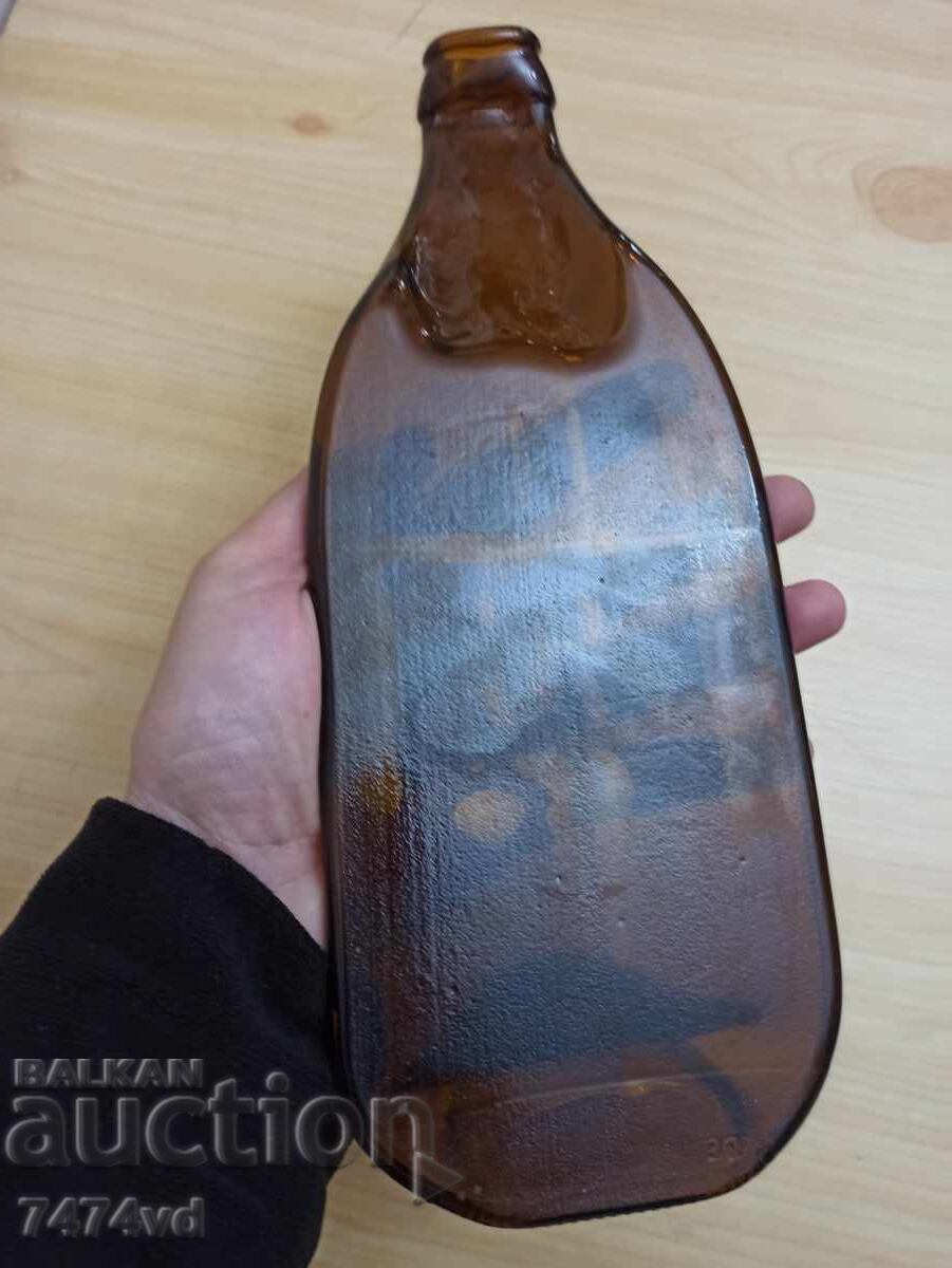 Παράδοση Vintage παρτίδα - επίπεδη αυθεντική λιωμένη γυάλινη μπύρα