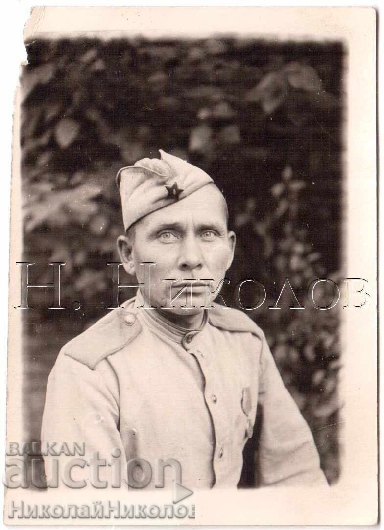1944 ΡΙΑΔΚΑ ΜΙΚΡΗ ΠΑΛΙΑ ΦΩΤΟΓΡΑΦΙΑ ΒΙΔΙΝ ΣΟΒΙΕΤΙΚΟΣ ΣΤΡΑΤΙΩΤΗΣ Δ757