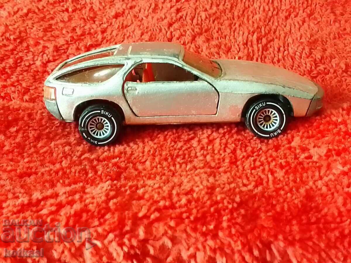 Παράδοση Μεταχειρισμένο μεταλλικό αυτοκίνητο siku PORSCHE 928 W.- Germany