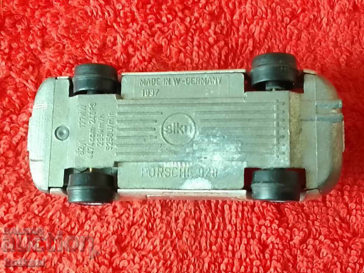 Mașină veche metalică siku PORSCHE 928 W.- Germany - 6