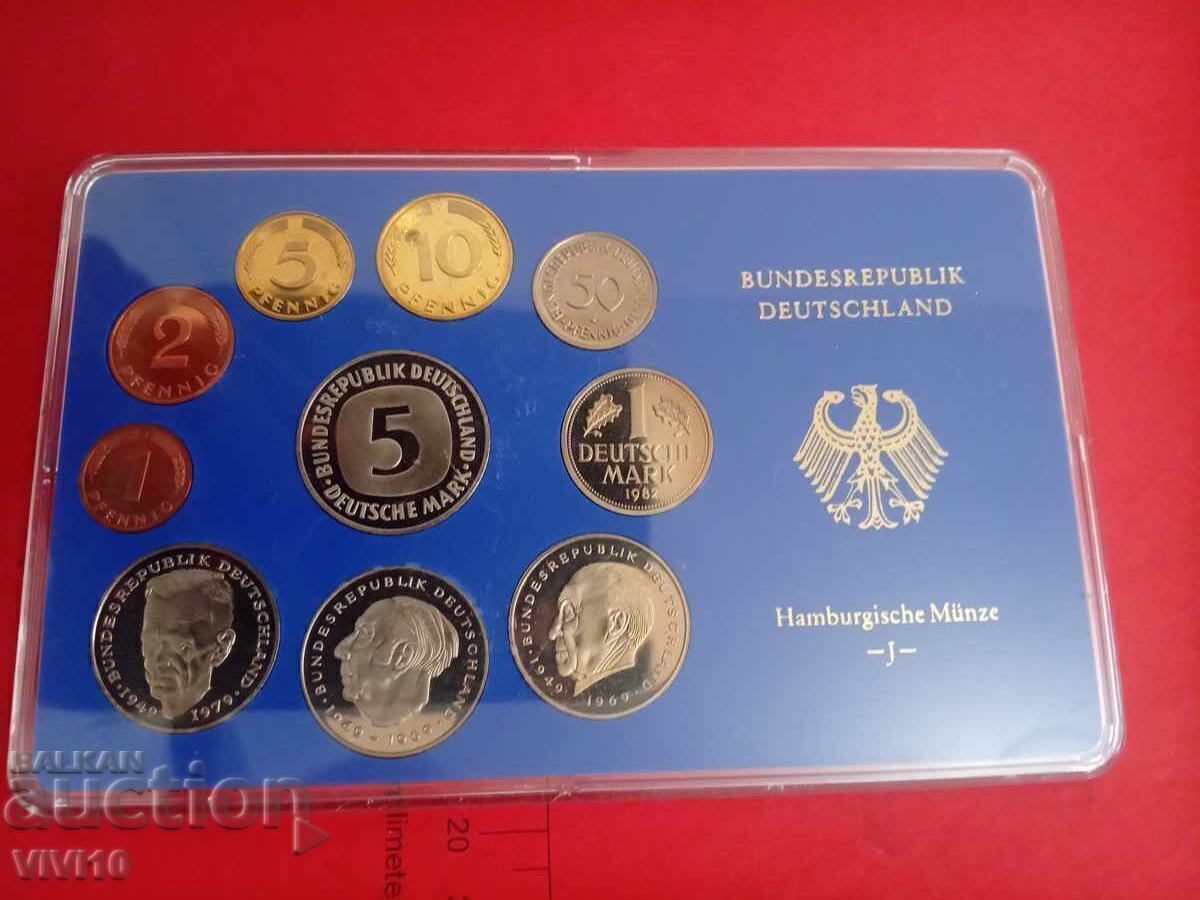 Γερμανικά νομίσματα, σετ με τιμή € 25.00 | 48.90 BGN