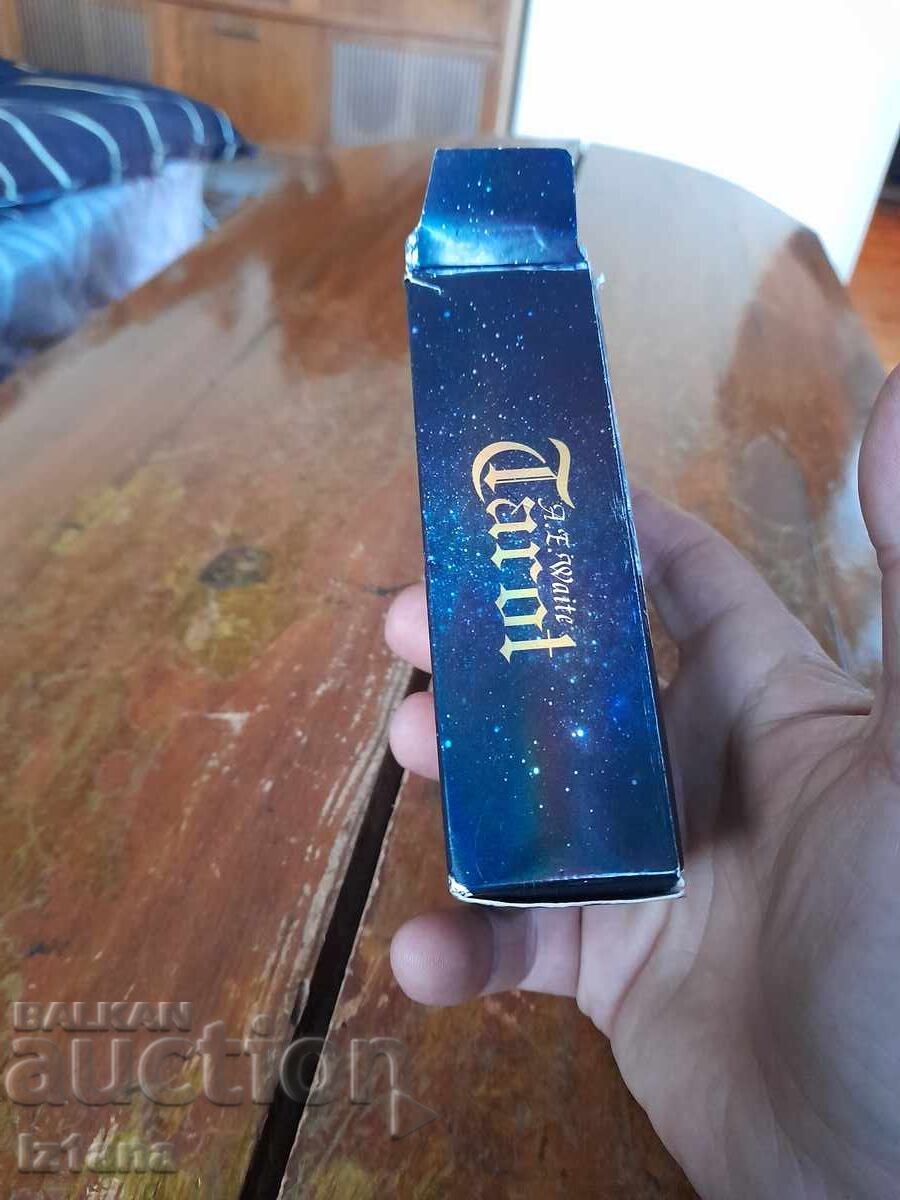 Licitație Cărți vechi de tarot