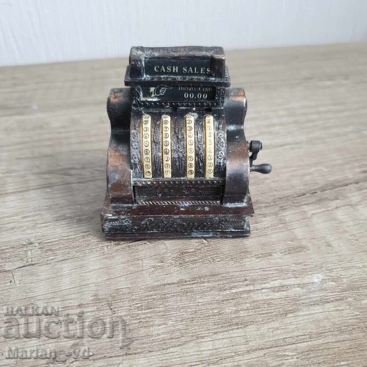 Ascuțitor de colecție din metal - casă de marcat