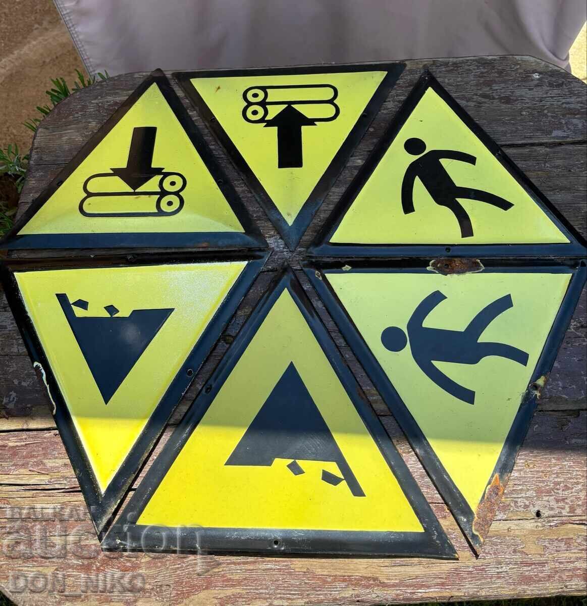 Εμαγιέ Πινακίδες 30 Τεμάχια με τιμή 450.00 BGN | € 230.08