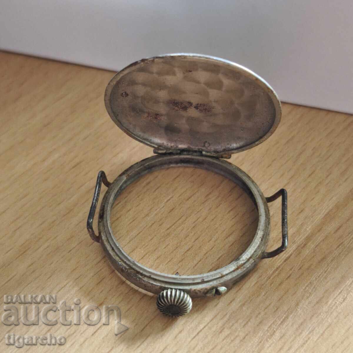 Delivery of Watch case for men Delivery of Watch case for men