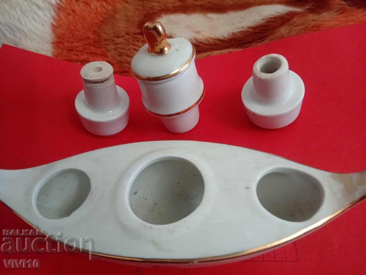 Soliere vechi, set porțelan Monaco cu preț 60.00 BGN | € 30.68