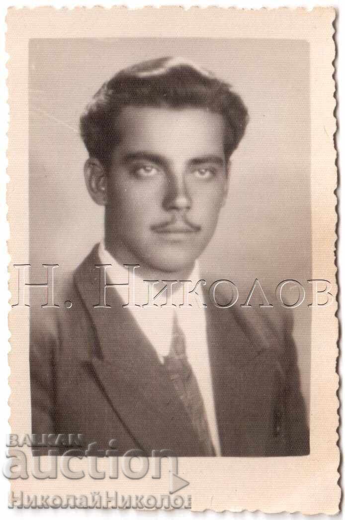 1948 ΜΙΚΡΗ ΠΑΛΙΑ ΦΩΤΟΓΡΑΦΙΑ ΣΟΦΙΑ ΝΕΟΣ ΑΝΔΡΑΣ ΣΤΟ ΣΤΟΥΝΤΙΟ Δ791