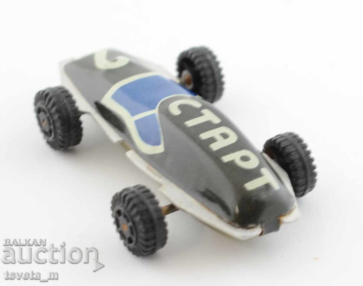 Auction  Metal / tin car START No. 2 children's toys soc