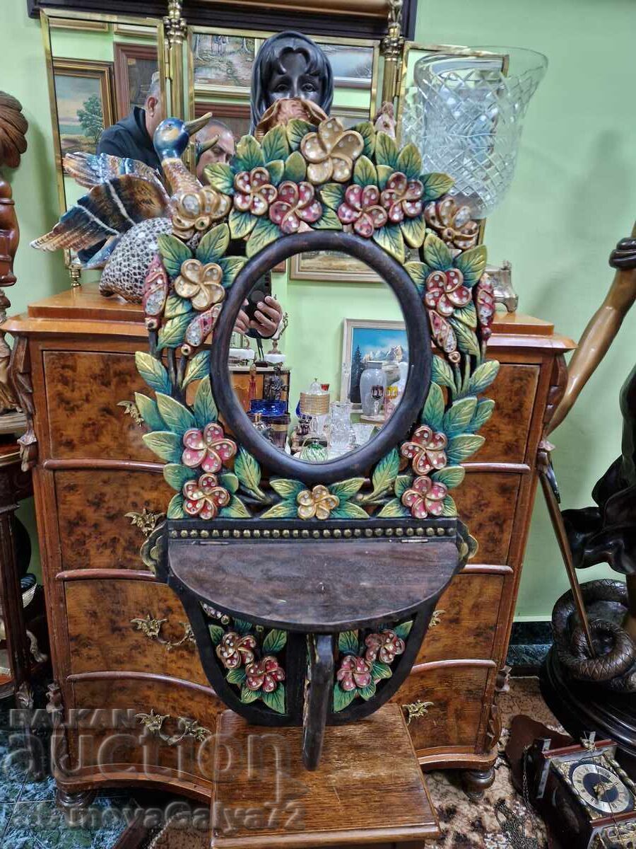 Licitație Oglindă antică englezească din lemn, unică Licitație Oglindă antică englezească din lemn, unică