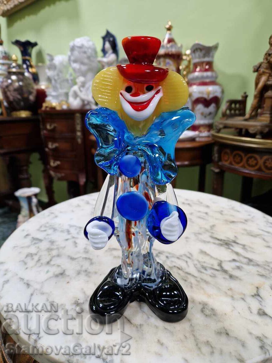 Beautiful Italian Murano clown figure with price € 126.29 | 247.00 BGN