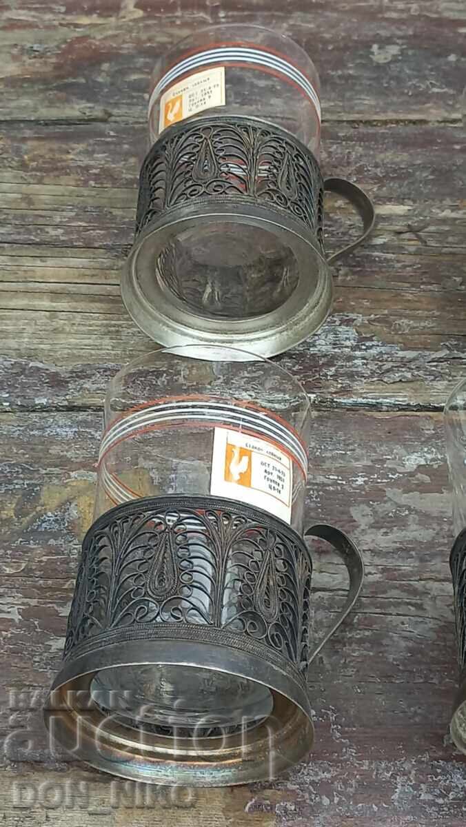 Доставка на Руски Подстакани за чай