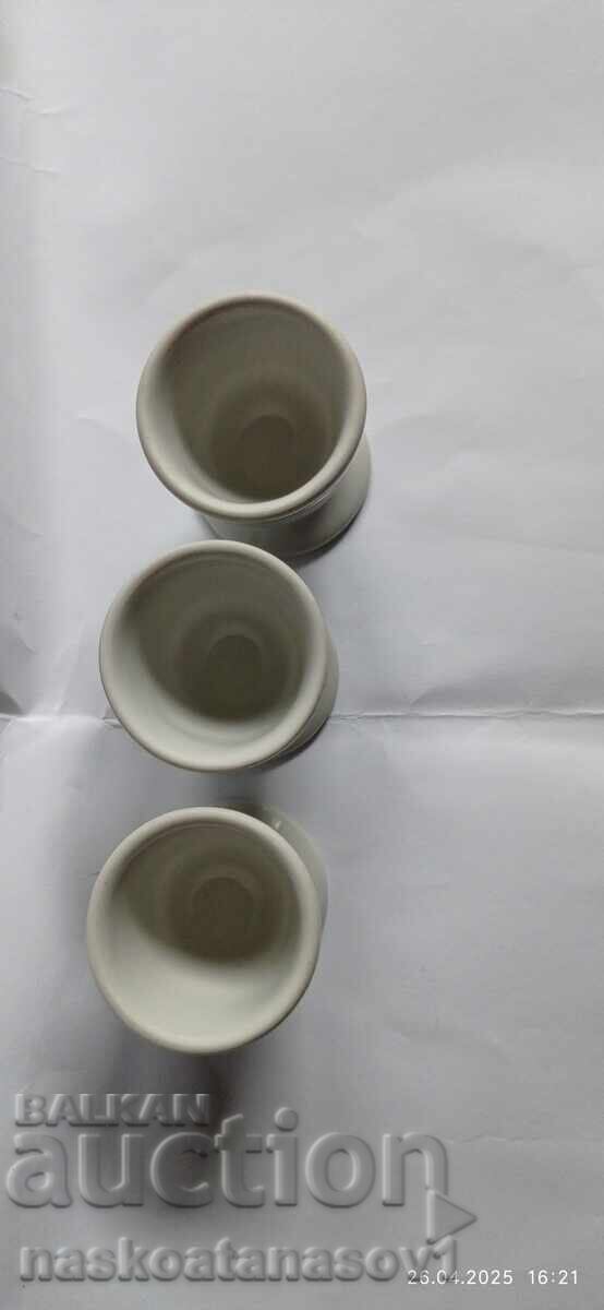 Δημοπρασία Πορσελάνινες κούπες (βάσεις) για αυγά