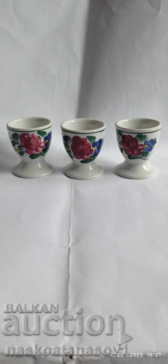 Πορσελάνινες κούπες (βάσεις) για αυγά