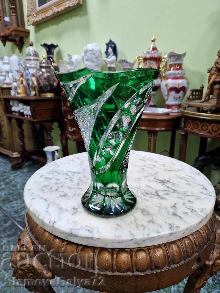 Ένα υπέροχο παλιό γερμανικό κρύσταλλο βάζο