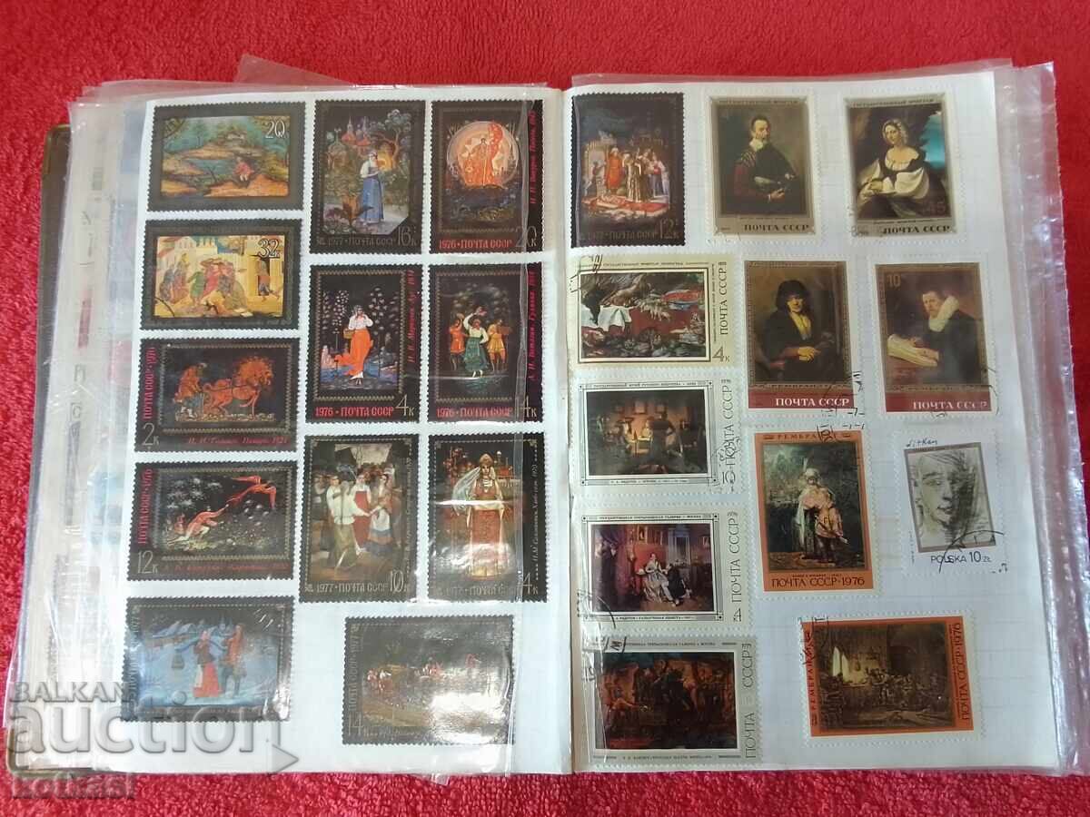 Παράδοση Άλμπουμ με παλιές γραμματόσημα περίπου 1311 τεμάχια Παράδοση Άλμπουμ με παλιές γραμματόσημα περίπου 1311 τεμάχια