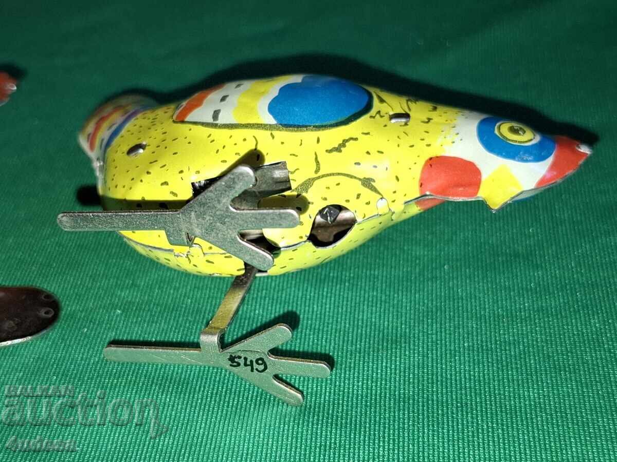 2 стари руски механични ламаринени играчки Петел и Кокошка - 5