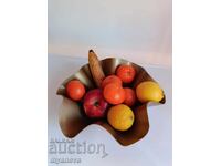 Fructieră abstractă, de designer