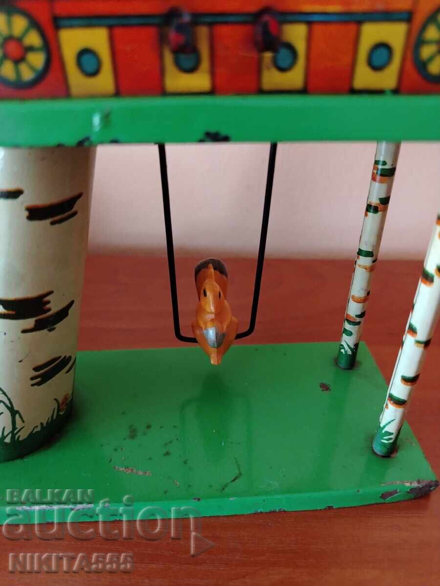 Rare wind-up children's toy with a bird and a squirrel - 6 Rare wind-up children's toy with a bird and a squirrel - 6